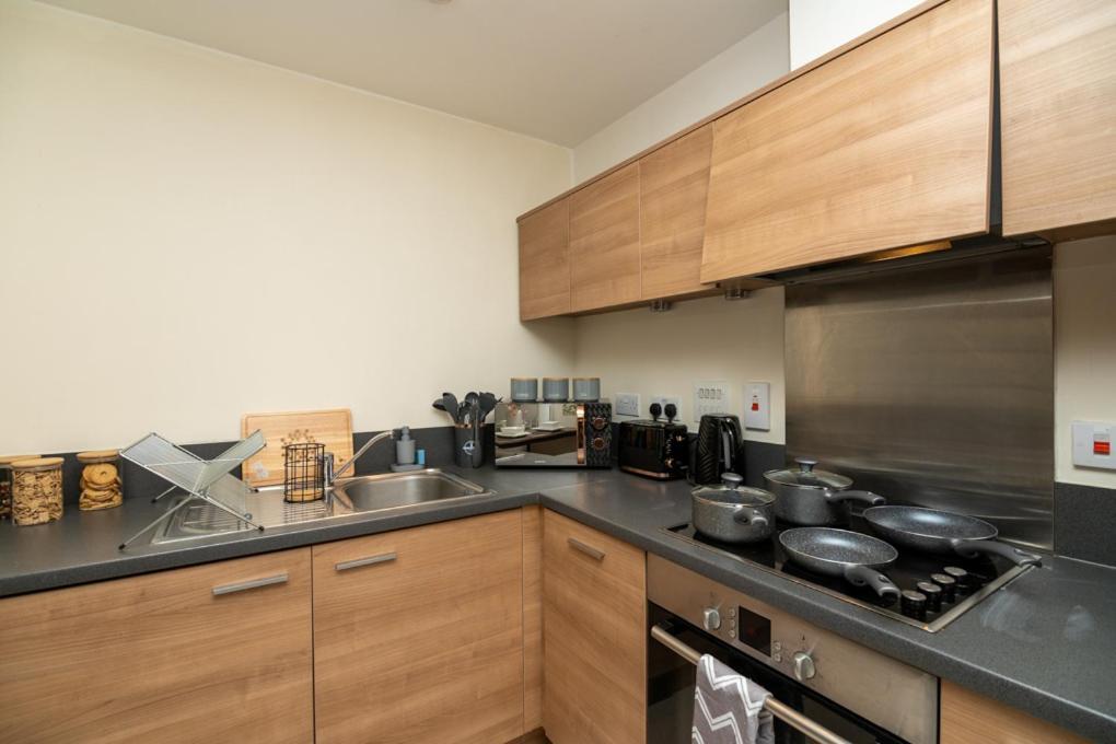 Apartament Zenith Hub Londyn Zewnętrze zdjęcie